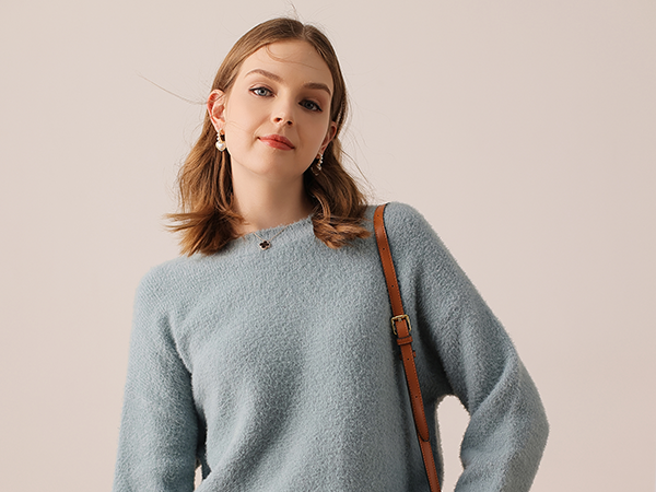 針織毛衣這(zhè)樣搭配，讓春的氣息相伴您左右